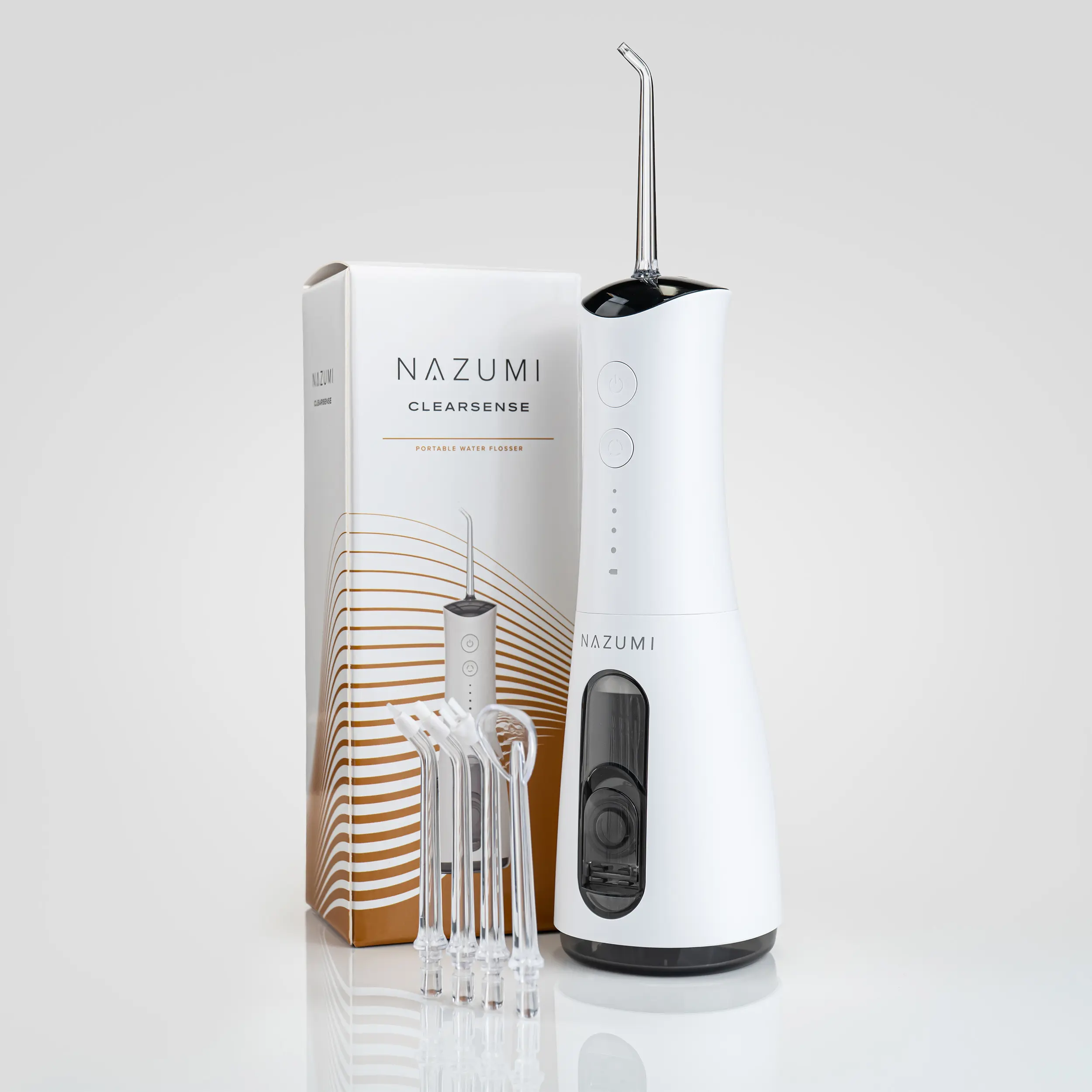 ClearSense oraz końcówki pokazane pod lekkim kątem